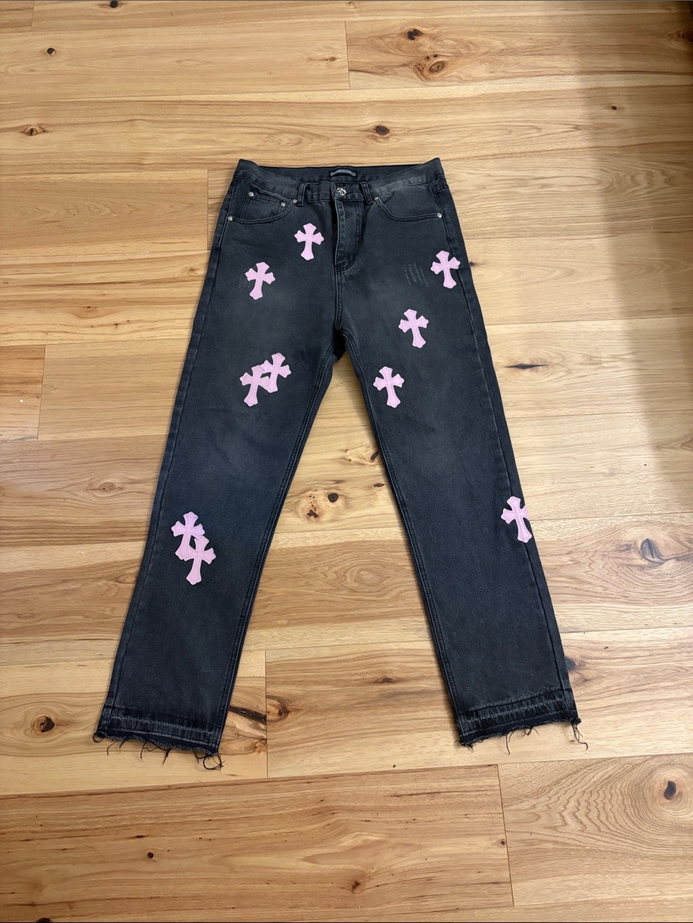 Chrome Heart x Levi’s Jean with pink patches